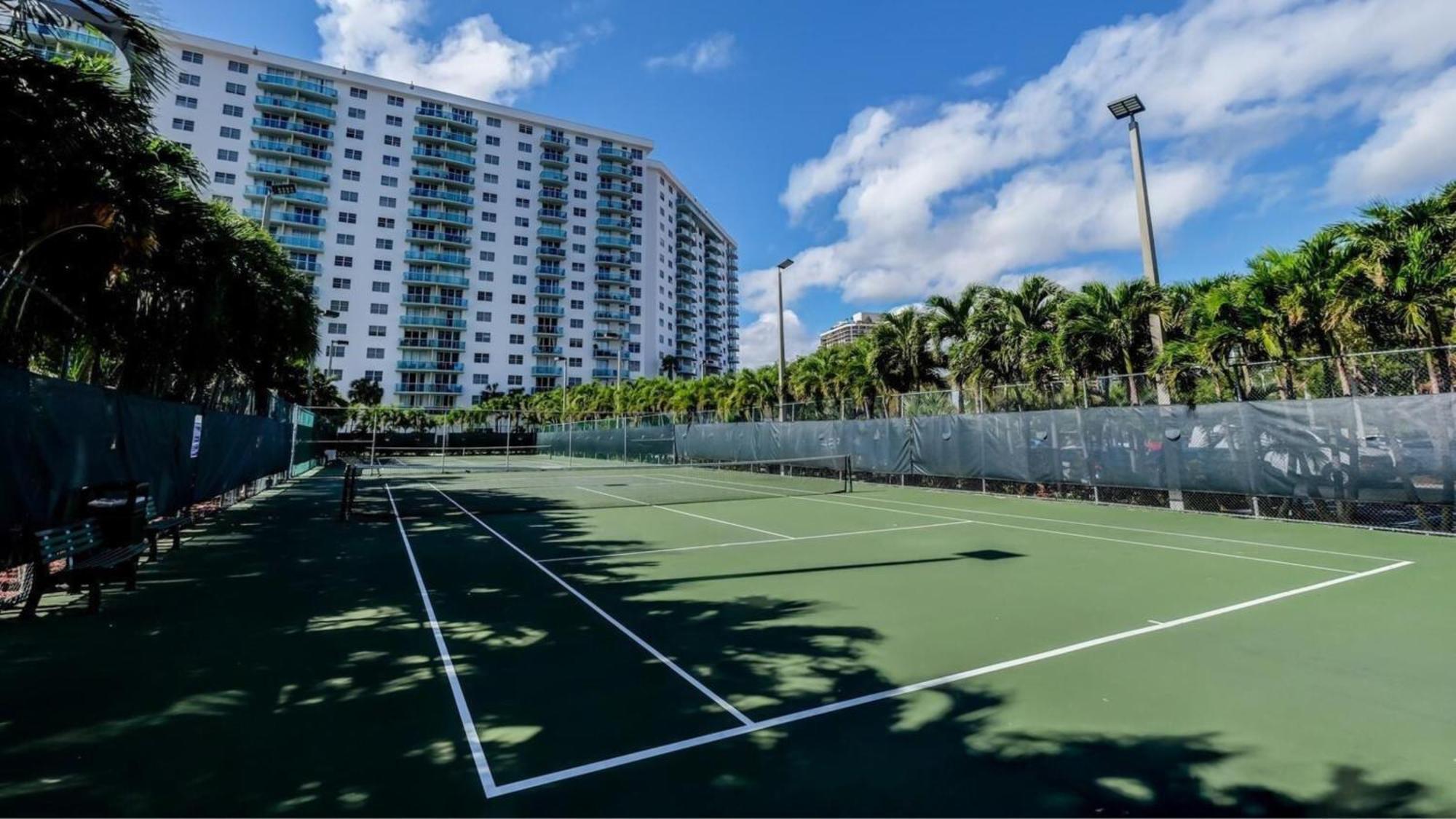 Stunning Water Views 1Br Condo With Pool And Tennis Court サニーアイルズビーチ エクステリア 写真